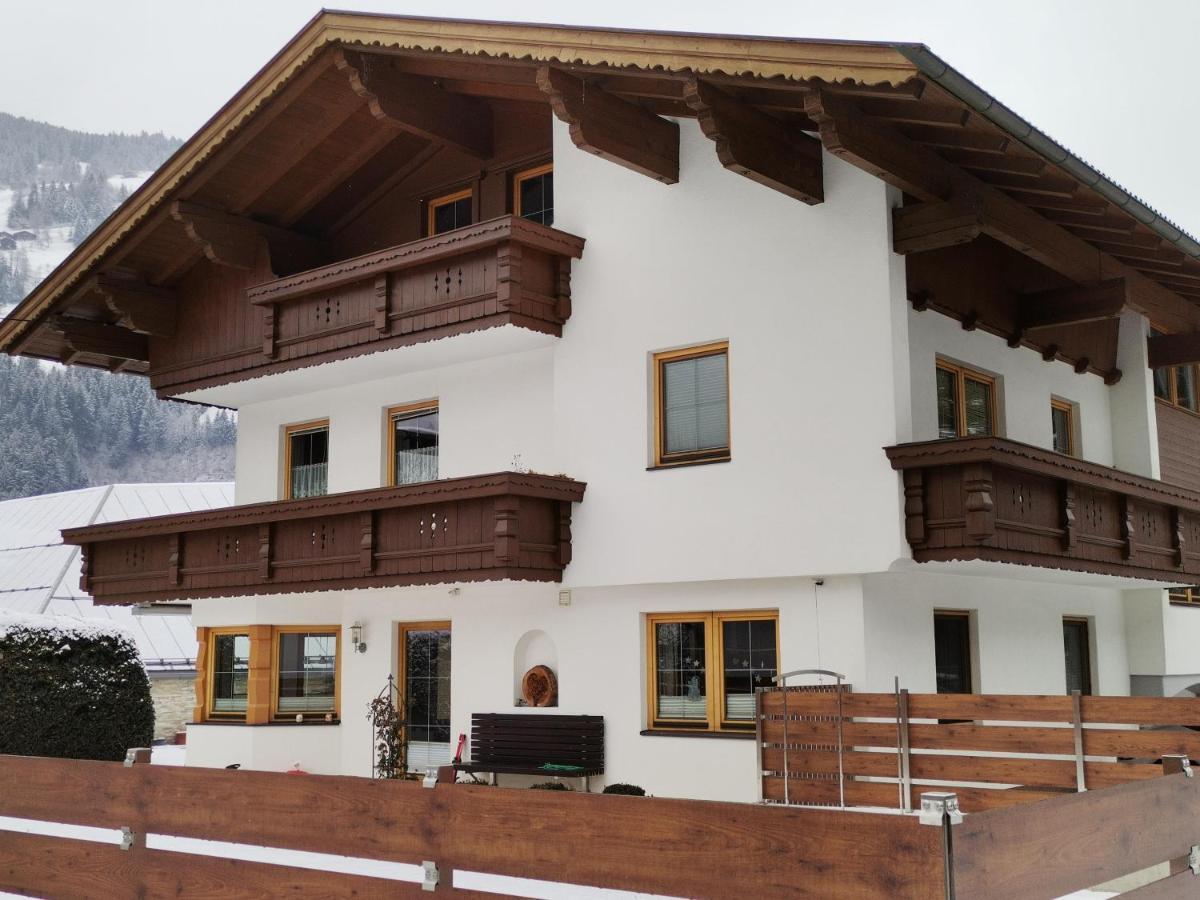 Appartement Kroell Katharina Zell am Ziller Bagian luar foto