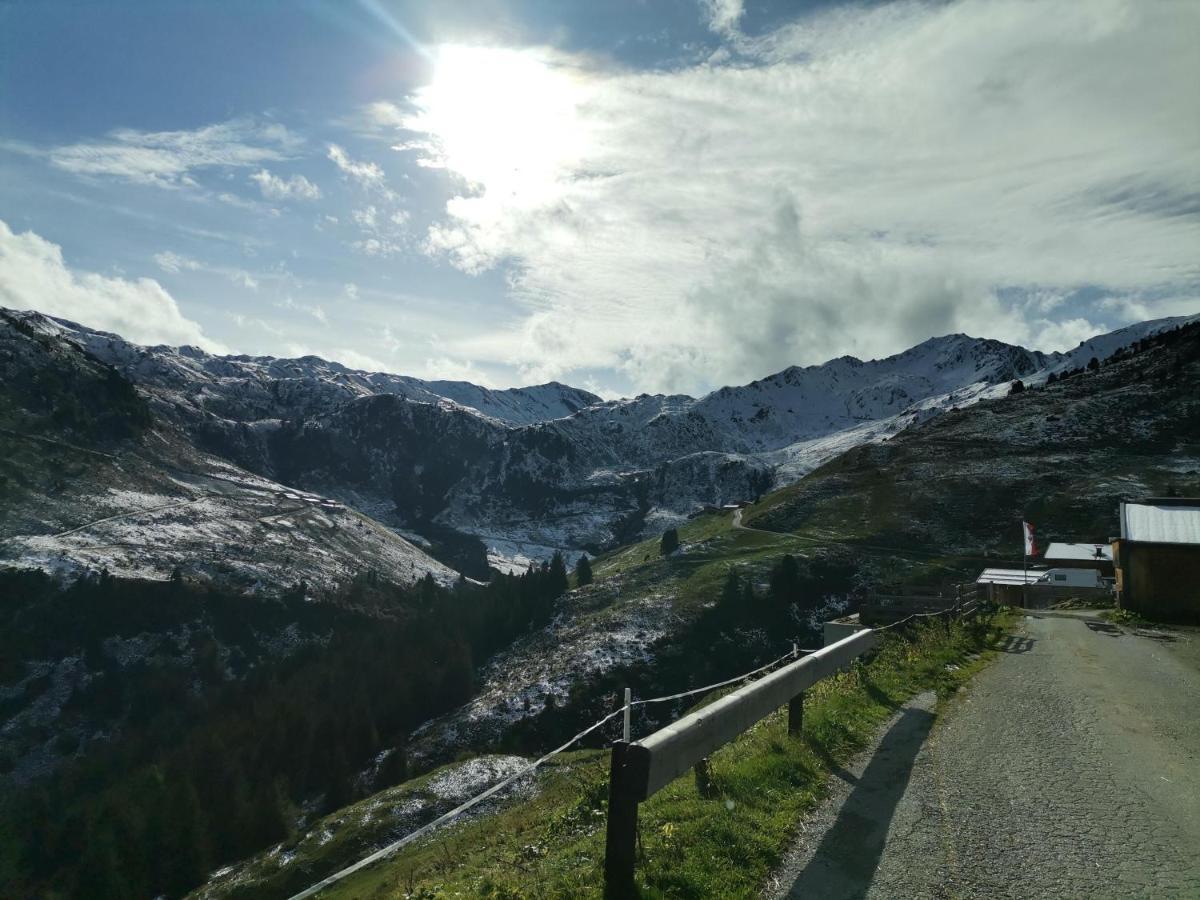 Appartement Kroell Katharina Zell am Ziller Bagian luar foto