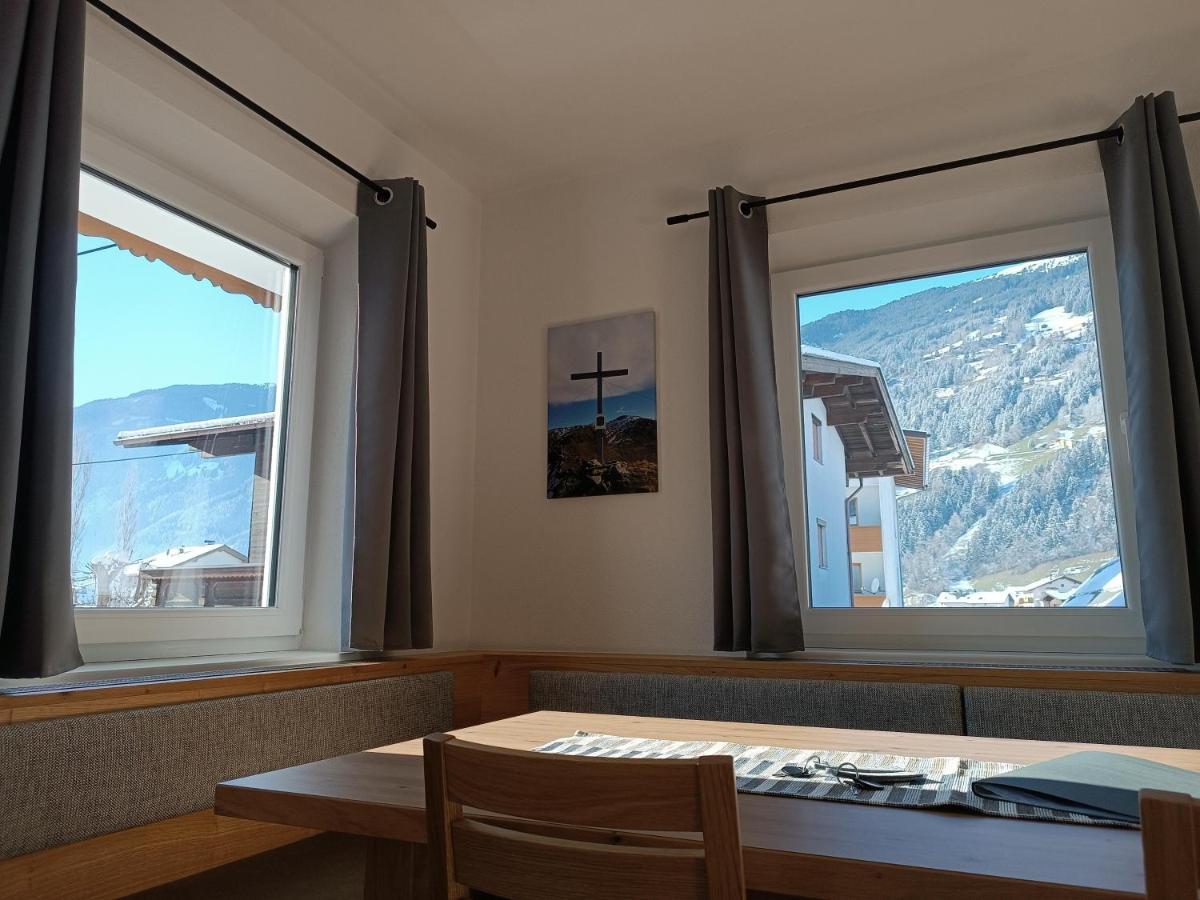 Appartement Kroell Katharina Zell am Ziller Bagian luar foto